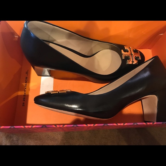 Tory Burch Shoes - Tory Burch Black Pumps